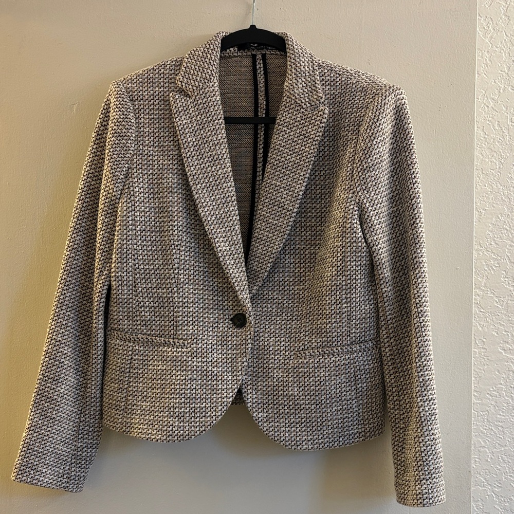 White Black & Cream Knit Blazer